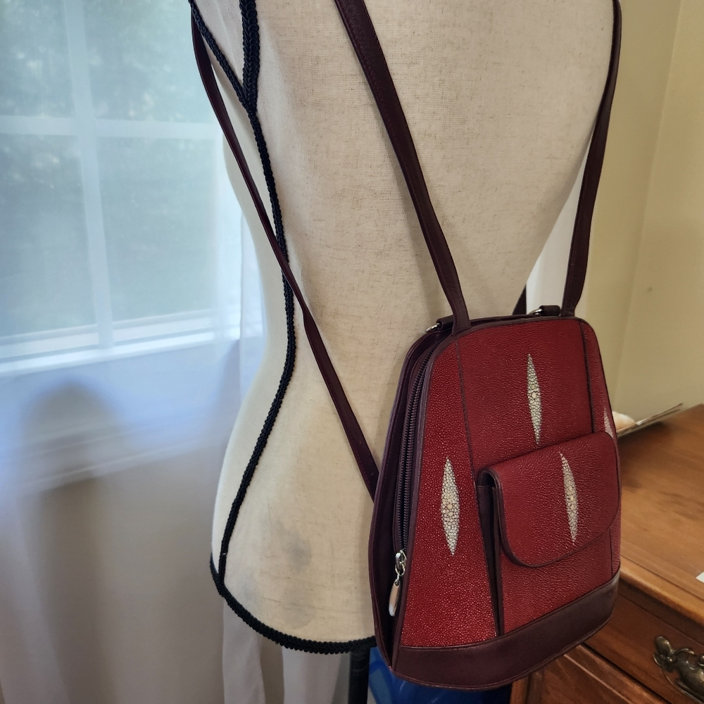 Authentic Stingray backpack convertable purse bag nwt made in thailand nwt - Picture 13 of 14